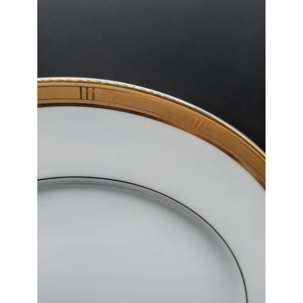 Bernardaud Limoges Roulette Gold Encrusted Dinner Plates Set of 4 France White‎